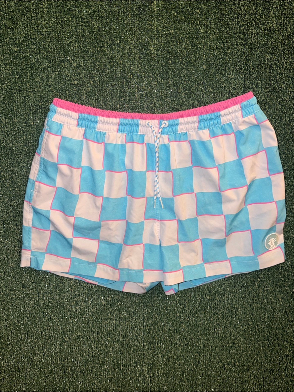 Chubbies “The Pawns” Swim Trunks Teal Blue & White Checkerboard with Pink Sz XL